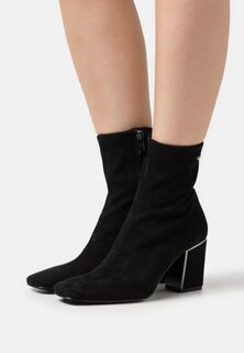 Классические ботильоны DKNY, черный