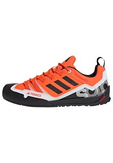 Кроссовки Adidas Terrex Swift Solo 2 Hiking, ударопрочный оранжевый сердечник черный кристально-белый