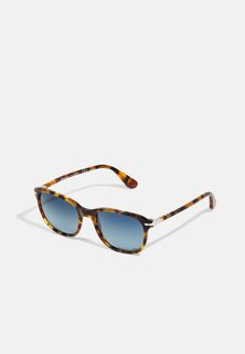 Солнцезащитные очки Persol