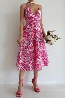 Платье Madmext, розовый