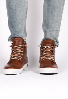 Классические туфли на шнуровке Blackstone