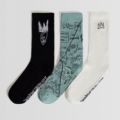 Комплект носков Bershka Jean-Michel Basquiat, 3 пары, белый/серо-зеленый/черный