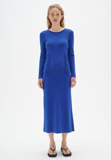 Вязаное платье InWear, светло-синий