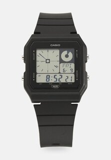 Цифровые часы Casio