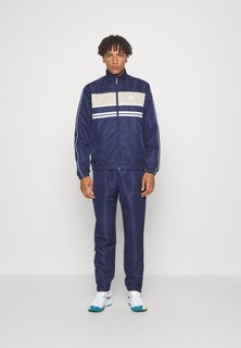 Спортивный костюм Sergio Tacchini