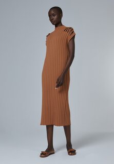 Вязаное платье Leem, коричневый