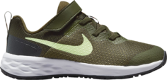 Кроссовки Nike Revolution 6 PS &apos;Rough Green Barely Volt&apos;, зеленый