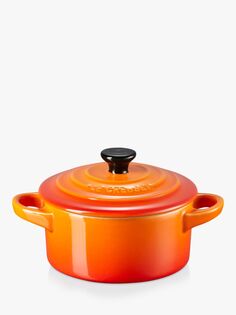 Маленькая круглая кастрюля из керамики Le Creuset, вулканического происхождения