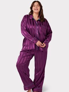 Длинный пижамный комплект Chelsea Peers Curve из атласного жаккарда в полоску, фиолетовый