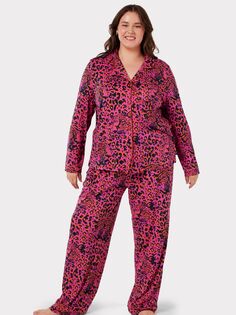 Длинный пижамный комплект Chelsea Peers Curve со скрытым леопардовым принтом, ярко-розовый