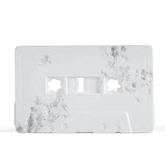 Фигурка Daniel Arsham Future Relic 04 Cassette Tape, белый