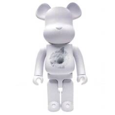 Фигурка виниловая Bearbrick Series 40 x Snarkitecture x Blackrainbow Agency 100%, белый