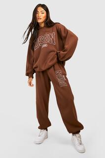 Спортивный костюм с капюшоном dsgn studio collegiate slogan Boohoo, шоколадный