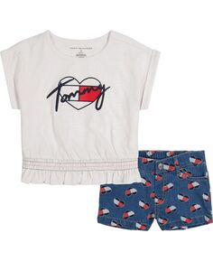 Футболка с открытой талией для маленьких девочек и джинсовые шорты с логотипом в виде сердца, комплект из 2 предметов Tommy Hilfiger