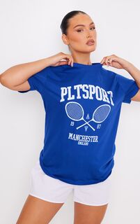 PrettyLittleThing Кобальтовая футболка с теннисным принтом Sport