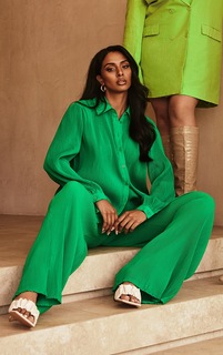 PrettyLittleThing Ярко-зеленая объемная рубашка на пуговицах спереди со плиссировкой