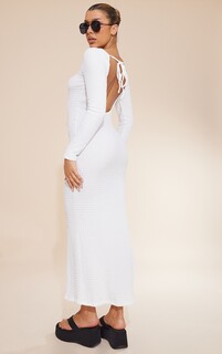 PrettyLittleThing Белое фактурное платье-миди с длинными рукавами и открытой спиной