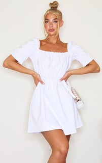 PrettyLittleThing Белое платье прямого кроя с квадратным вырезом и пышными рукавами
