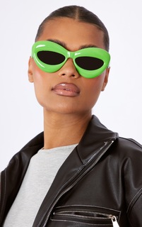 PrettyLittleThing Зеленые солнцезащитные очки «кошачий глаз» с эффектом подушки
