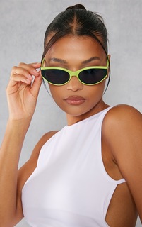 PrettyLittleThing Закругленные спортивные солнцезащитные очки «кошачий глаз» лаймового цвета