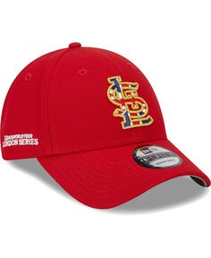 Мужская красная регулируемая кепка с флагом St. Louis Cardinals 2023 MLB World Tour: London Series 9FORTY New Era