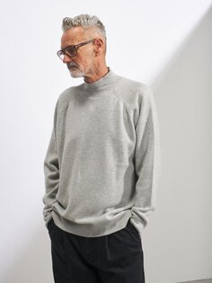 Ответственный свитер с высоким воротником из смесового кашемира Raey, серый