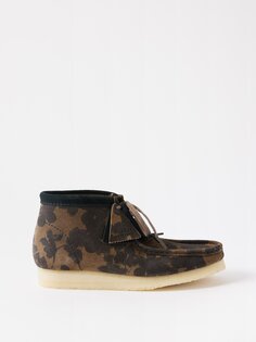 Замшевые ботинки wallabee с цветочным принтом Clarks, коричневый