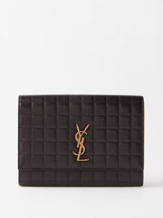 Стеганый кожаный клатч ysl с металлической пластинкой Saint Laurent, черный