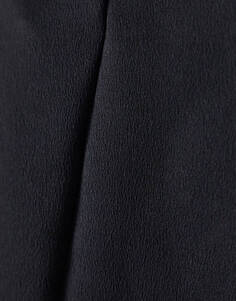 Черная атласная юбка с разрезом по краю ASYOU