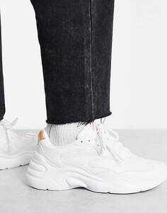Белые массивные кроссовки Bershka