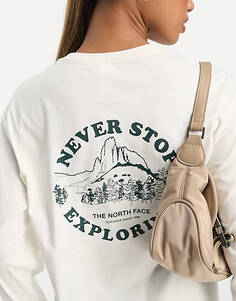 Белая футболка с длинными рукавами и принтом на спине The North Face Exploring Circle эксклюзивно на ASOS