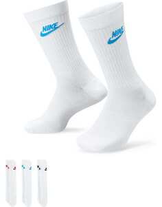 Комплект из трех белых носков Nike Everyday Essential с цветным логотипом