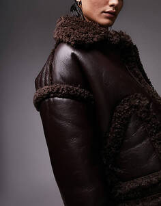 Укороченное пальто из искусственной кожи Topshop шоколадного цвета с отделкой из искусственного меха