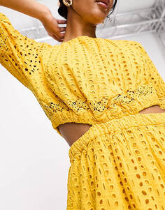 Желтое платье мини с вырезами по бокам YAS Broderie Y.A.S