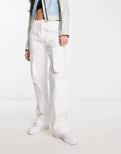 Белые брюки карго с несколькими карманами Pull&amp;Bear