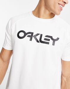 Белая футболка-рашгард Oakley Seal Bay UV