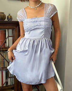 Мини-выпускное платье 90-х годов Daisy Street X Chloe Davie с кружевным бюстом