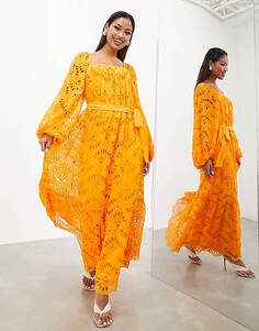 Оранжевое платье макси с длинными рукавами и поясом ASOS EDITION