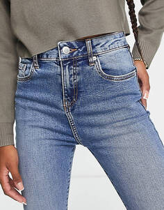 Укороченные расклешенные джинсы Miss Selfridge Petite средней стирки
