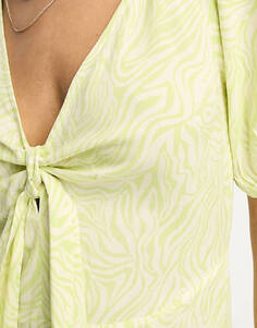 Зеленое платье миди с завязками спереди New Look