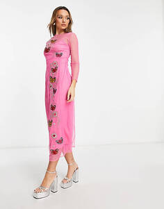 Розовое платье макси с длинными рукавами и декором Never Fully Dressed