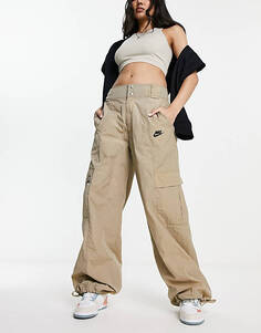 Тканые брюки карго с несколькими карманами Nike Dance цвета хаки