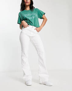 Белые расклешенные джинсы Pieces Peggy
