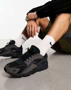 Черные кроссовки Nike Air Huarache Runner