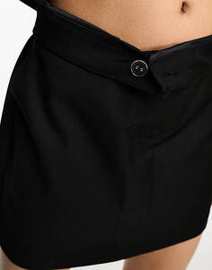 Черная мини-юбка строгого кроя с перевернутой талией NA-KD