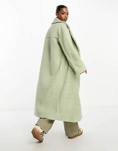 Двубортное пальто-кокон цвета Frolic soft borg цвета шалфея.