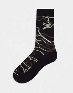 Черные спортивные носки с камуфляжным узором ASOS DESIGN
