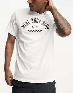 Белая футболка с графическим рисунком Nike Training DYE Dri-Fit Body Shop