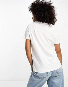 Белая футболка с v-образным вырезом и короткими рукавами Selected Femme