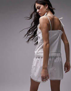 Белый комплект из майки и короткой пижамы с кружевными вставками и вышивкой Topshop